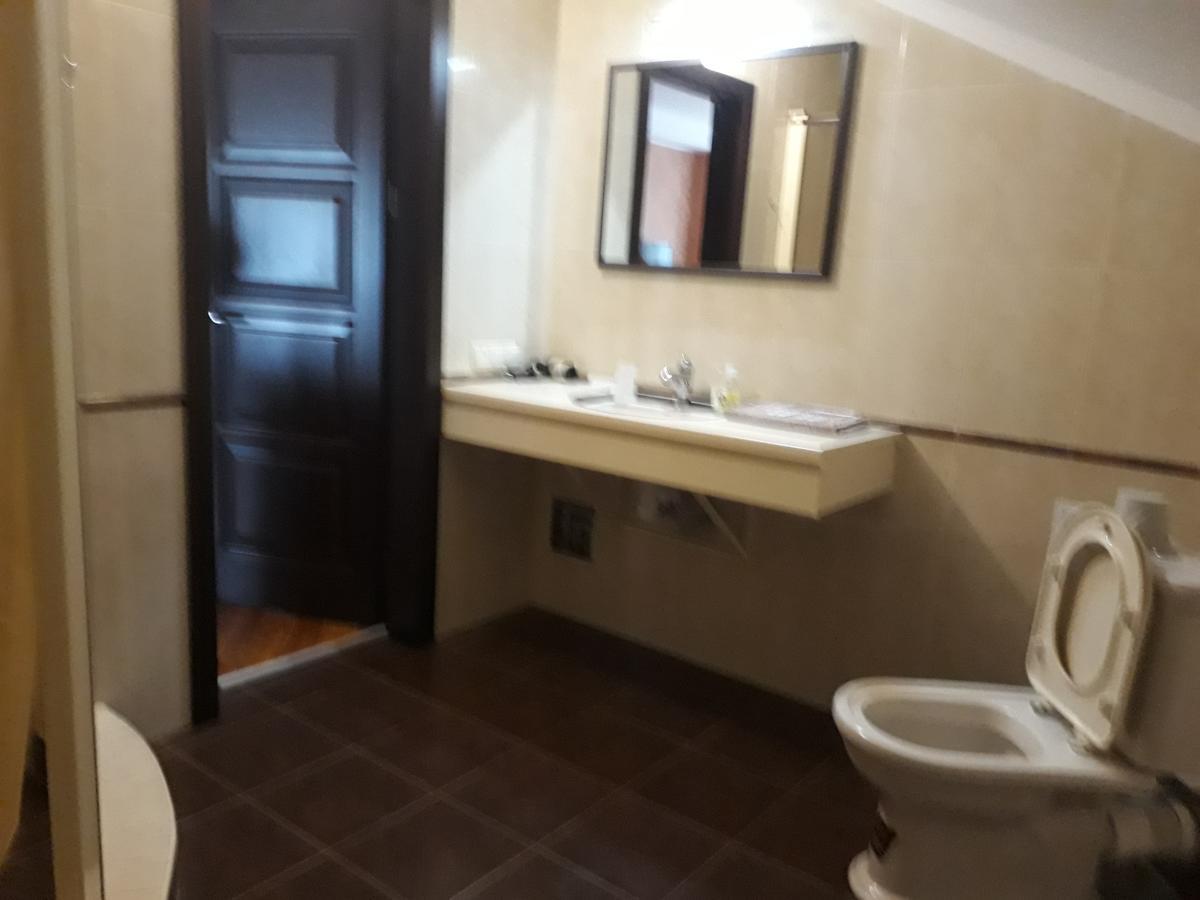 Hotel Uyut Černihiv Exteriér fotografie